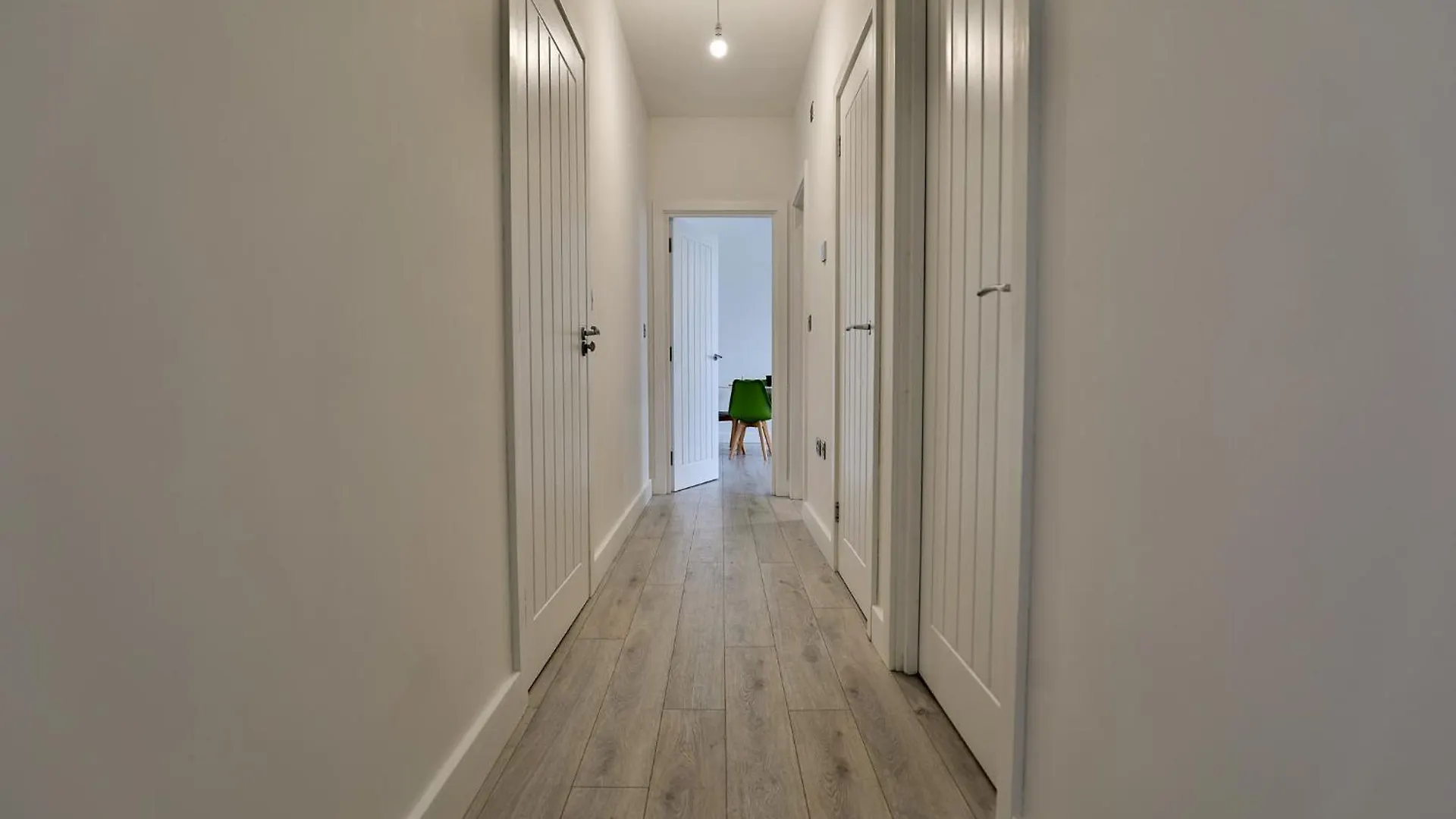 Luxury City Centre Pad Kingston upon Hull 0*,